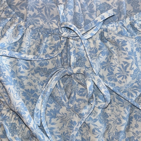 Who What Wear Floral Smocked Midi Dress - Picture 8 of 9